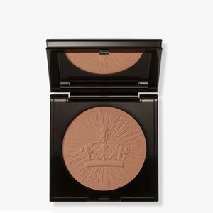 PAT McGRATH LABS
Divine Bronzer - Nude Honey